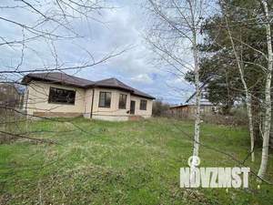 Дом 140м&sup2;, 1-этажный, участок 6 сот.  