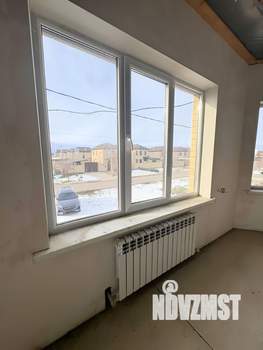 Дом 140м&sup2;, 2-этажный, участок 3 сот.  