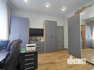 Дом 135м&sup2;, 1-этажный, участок 6 сот.  