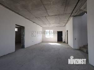 Дом 210м&sup2;, 2-этажный, участок 6 сот.  