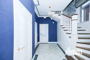 Дом 138м&sup2;, 2-этажный, участок 4 сот.  