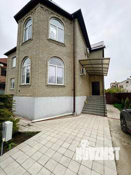 Дом 434м&sup2;, 3-этажный, участок 88 сот.  