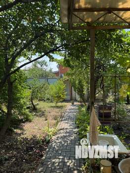 Дом 65м&sup2;, 2-этажный, участок 4 сот.  