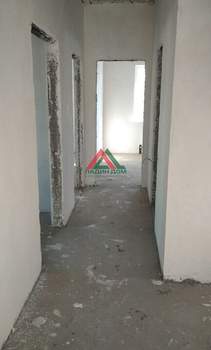 Дом 79м&sup2;, 3-этажный, участок 3 сот.  