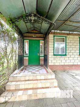 Дом 45м&sup2;, 2-этажный, участок 6 сот.  