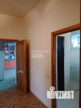 Дом 200м&sup2;, 2-этажный, участок 5 сот.  