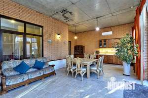 Дом 230м², 1-этажный, участок 7 сот.  