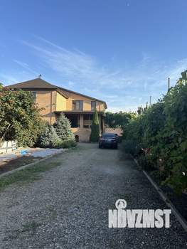 Дом 364м&sup2;, 2-этажный, участок 8 сот.  