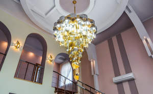 Дом 500м&sup2;, 2-этажный, участок 8 сот.  