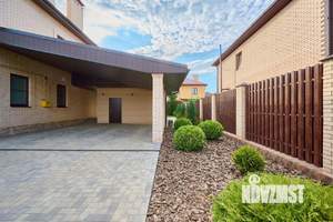 Дом 180м&sup2;, 2-этажный, участок 6 сот.  