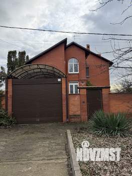 Дом 210м&sup2;, 3-этажный, участок 13 сот.  