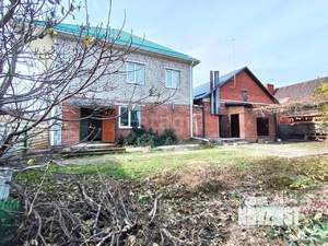 Дом 328м&sup2;, 2-этажный, участок 5 сот.  