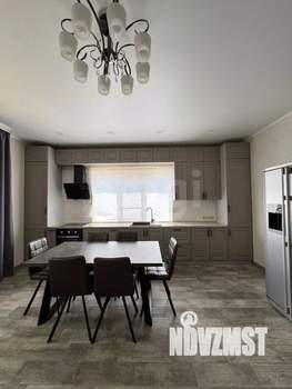 Дом 96м&sup2;, 2-этажный, участок 4 сот.  