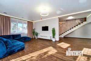 Дом 252м&sup2;, 2-этажный, участок 8 сот.  