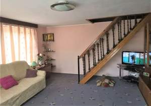 Дом 123м&sup2;, 2-этажный, участок 4 сот.  