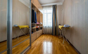 Дом 198м&sup2;, 2-этажный, участок 6 сот.  