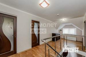 Дом 251м², 2-этажный, участок 14 сот.  