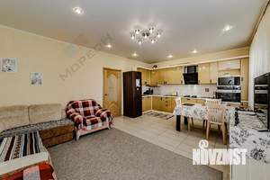 Дом 140м², 2-этажный, участок 2 сот.  