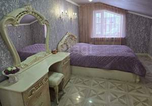 Дом 212м&sup2;, 2-этажный, участок 4 сот.  