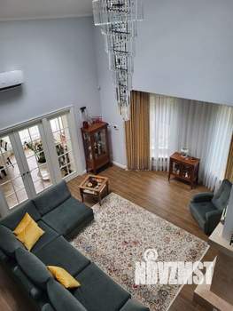 Коттедж 326м&sup2;, 3-этажный, участок 10 сот.  