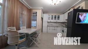 Дом 130м², 2-этажный, участок 5 сот.  