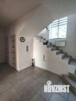 Дом 139м&sup2;, 2-этажный, участок 6 сот.  