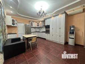 Дом 130м², 2-этажный, участок 3 сот.  