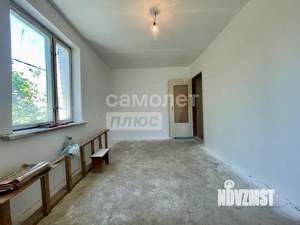 Дом 50м², 2-этажный, участок 4 сот.  