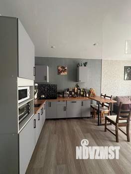 Коттедж 140м², 2-этажный, участок 4 сот.  