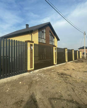 Дом 170м&sup2;, 2-этажный, участок 4 сот.  