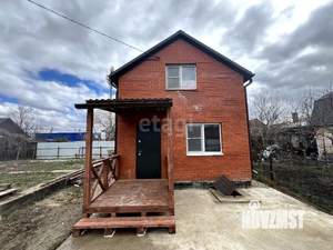 Дом 61м&sup2;, 2-этажный, участок 4 сот.  