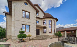 Дом 442м&sup2;, 2-этажный, участок 16 сот.  