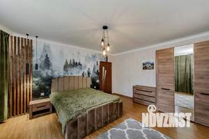 Дом 264м², 3-этажный, участок 6 сот.  