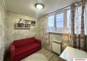 Дом 100м&sup2;, 2-этажный, участок 6 сот.  