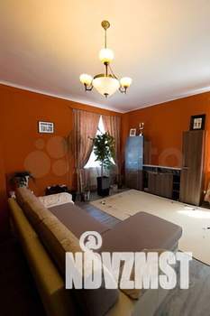 Дом 250м², 2-этажный, участок 10 сот.  