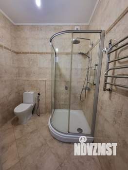 Дом 180м&sup2;, 2-этажный, участок 8 сот.  