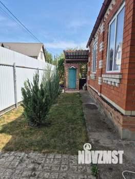 Дом 39м&sup2;, 2-этажный, участок 4 сот.  