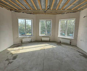 Дом 198м&sup2;, 2-этажный, участок 6 сот.  