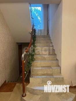 Дом 170м&sup2;, 2-этажный, участок 8 сот.  