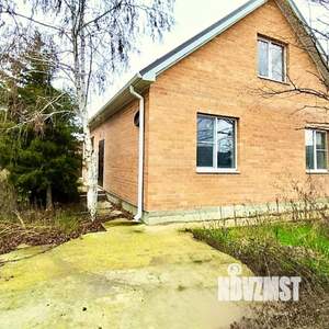 Коттедж 152м&sup2;, 2-этажный, участок 4 сот.  