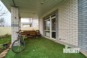 Дом 110м&sup2;, 2-этажный, участок 3 сот.  