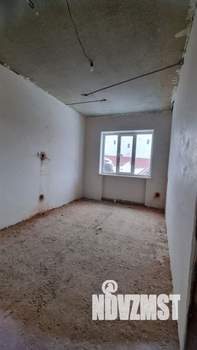 Дом 327м&sup2;, 3-этажный, участок 8 сот.  