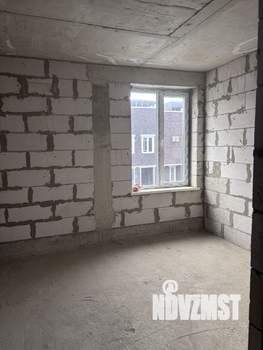 Таунхаус 110м², 2-этажный, участок 2 сот.  