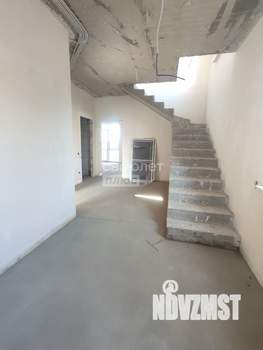 Дом 140м², 2-этажный, участок 3 сот.  
