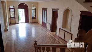 Дом 530м², 2-этажный, участок 8 сот.  