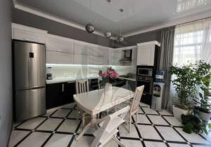 Дом 150м&sup2;, 2-этажный, участок 5 сот.  