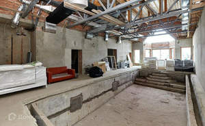 Дом 733м&sup2;, 3-этажный, участок 12 сот.  