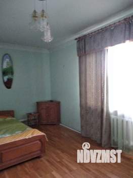 Дом 260м², 2-этажный, участок 7 сот.  