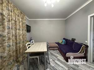 Дом 98м&sup2;, 2-этажный, участок 3 сот.  