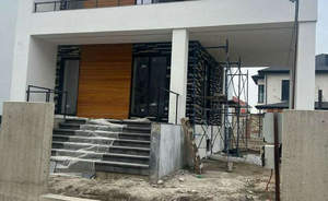 Дом 215м&sup2;, 3-этажный, участок 4 сот.  